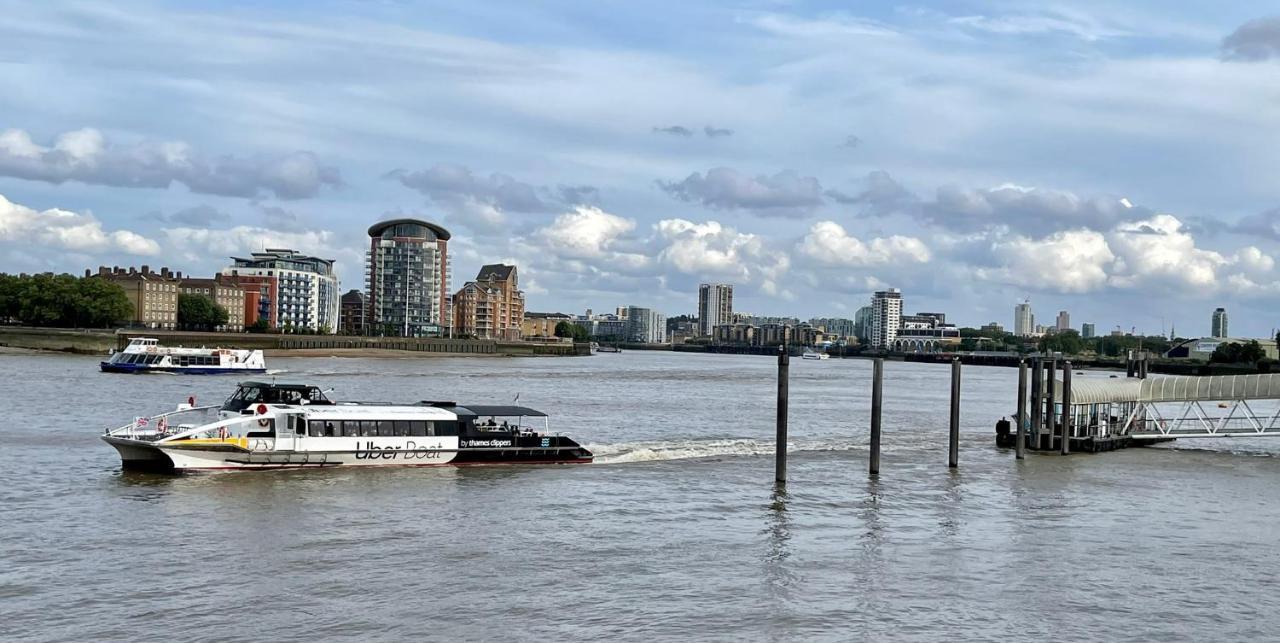 Stunning Massive Bedroom +Direct Thames River View Λονδίνο Εξωτερικό φωτογραφία