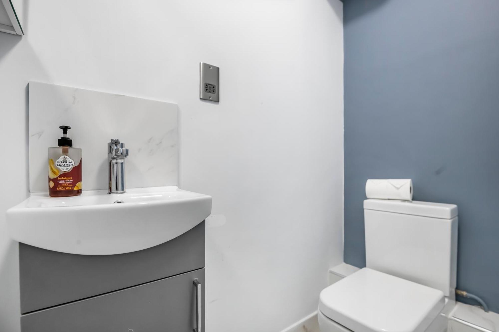 Stunning Massive Bedroom +Direct Thames River View Λονδίνο Εξωτερικό φωτογραφία